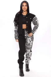 She's A Savage Mom Jeans - Black Ins Street